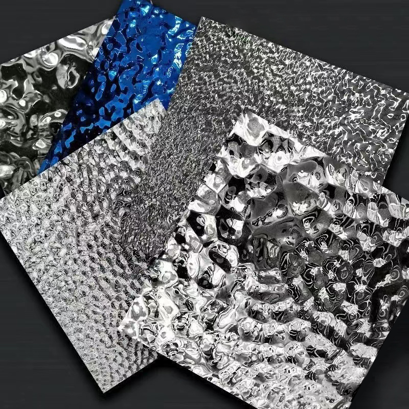 التنقل في وضع السوق الحالي لآلات النقش